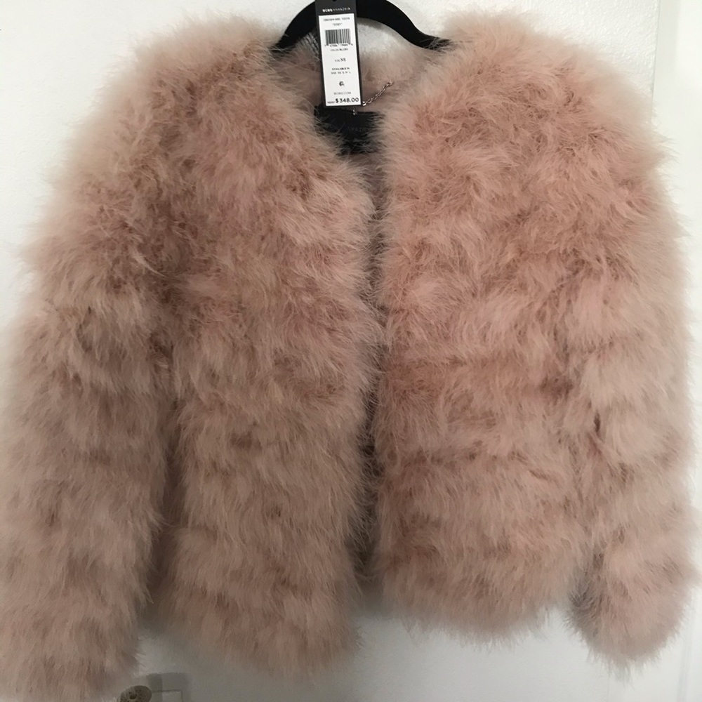 BCBG - Ostrich Feather BCBG Jacket Zoey | Color Blush | Size XS.